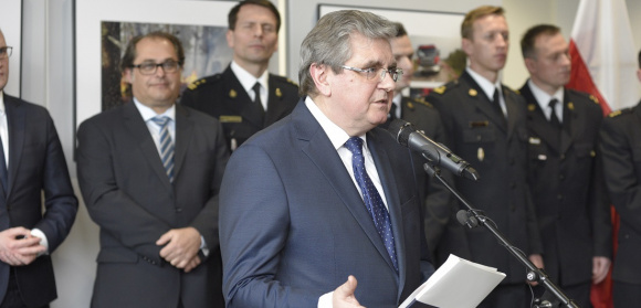 Polscy strażacy bohaterami wystawy w PE w Strasburgu