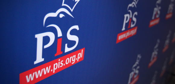 Europosłowie PiS: Polski rząd nie pracuje nad ustawą zakazującą edukacji seksualnej   