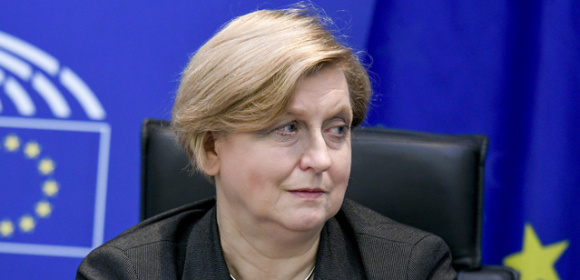 Anna Fotyga:  Powodów do niepokojów jest wiele - od Hong Kongu po Wenezuelę