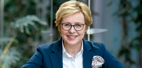 Parlament Europejski przyjmuje sprawozdanie Jadwigi Wiśniewskiej w sprawie usprawnienia dostępu do bazy Europejskiego Zautomatyzowanego Systemu Rozpoznawania Odcisków Palców (EURODAC) na potrzeby ochrony porządku publicznego 