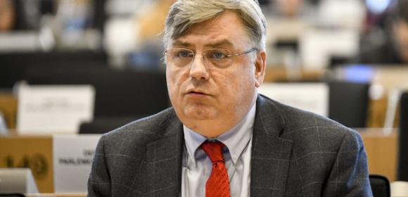 Kosma Złotowski: potrzebne jest rzeczywiste wsparcie dla branży transportu i turystyki