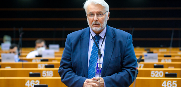 Witold Waszczykowski: Pozostaję otwarty na pośredniczenie w dialogu studentów z KE