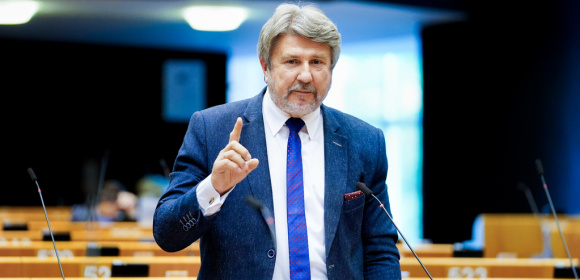 Eurodeputowani piszą do KE w sprawie taksonomii i mechanizmów finansowania UE