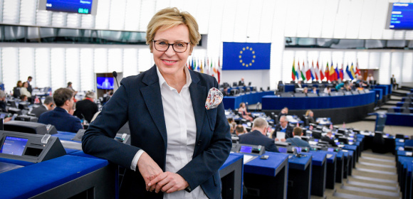 Jadwiga Wiśniewska nt. konsekwencji COVID-19 dla państw Afryki, Karaibów, Pacyfiku i UE