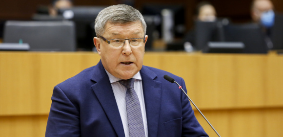 Zbigniew Kuźmiuk nt. reformy zasobów własnych UE