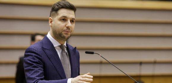 Parlament Europejski proceduje sprawozdanie europosła EKR Partyka Jakiego ws. zapobiegania rozpowszechnianiu w internecie treści o charakterze terrorystycznym     
