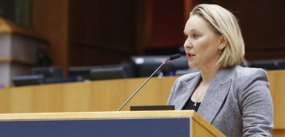 Andżelika Możdżanowska ws. dyrektywy dotyczącej przejrzystości wynagrodzeń