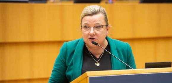Beata Kempa w dyskusji o walce z AIDS