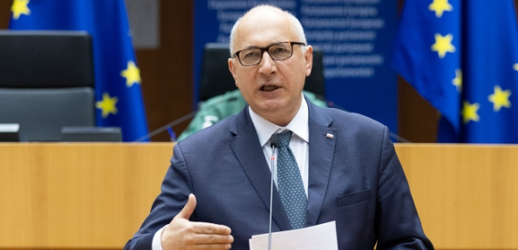 Joachim Brudziński na temat równouprawnienia i włączenia społecznego Romów