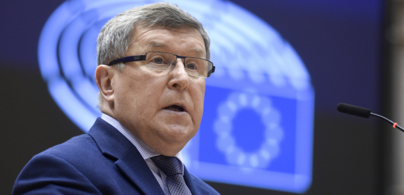 Zbigniew Kuźmiuk pyta Komisję o szykanowanie polskich firm we Francji 