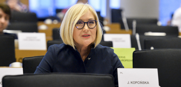 Joanna Kopcińska w dyskusji z komisarzem Schinasem nt. wniosków z pandemii COVID-19
