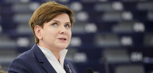 Beata Szydło: Nie mogę zgodzić się na to, by raport o osobach starszych stał się przedmiotem ideologicznej rozgrywki