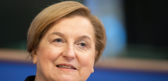 Anna Fotyga w dyskusji z Josepem Borrellem