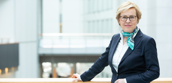 Jadwiga Wiśniewska: W UE brakuje skutecznego wdrażania i egzekwowania przepisów o transporcie zwierząt