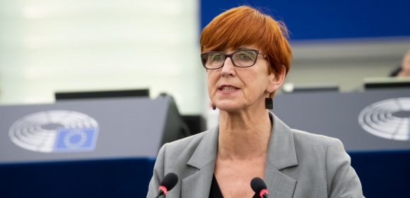 Elżbieta Rafalska: 