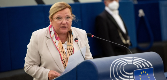 Beata Kempa nt. misji informacyjnej komisji LIBE i AFCO do Warszawy: Misja przyjechała do Polski aby przedstawić swoją wcześniej przygotowaną tezę