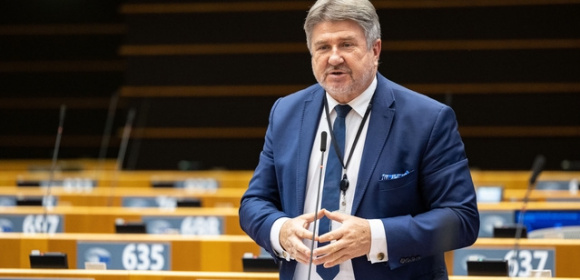 Bogdan Rzońca pyta komisarza Hahna o kryzys drożyzny żywnościowej