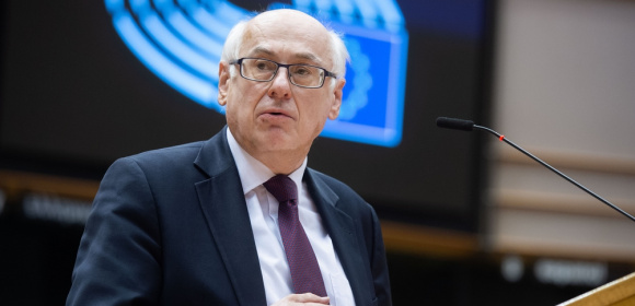 Zdzisław Krasnodębski: REPowerUE nie zastąpi skutecznych sankcji na rosyjskie źródła energii