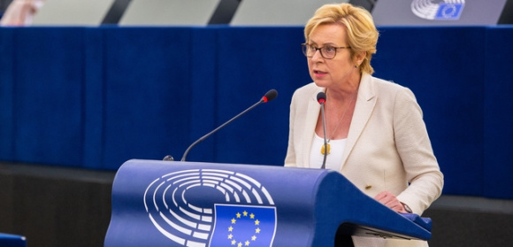 Jadwiga Wiśniewska: Metodologia przygotowywania krajowych raportów dotyczących praworządności jest nierzetelna