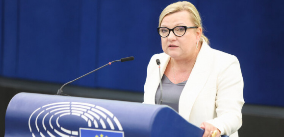 Beata Kempa: Zamiast narzucać lewicową ideologię krajom Afryki, Karaibów i Pacyfiku, powinniśmy skupić na współpracy z tym regionem w zakresie sektora rolno-spożywczego, budowy infrastruktury i ochrony zdrowia