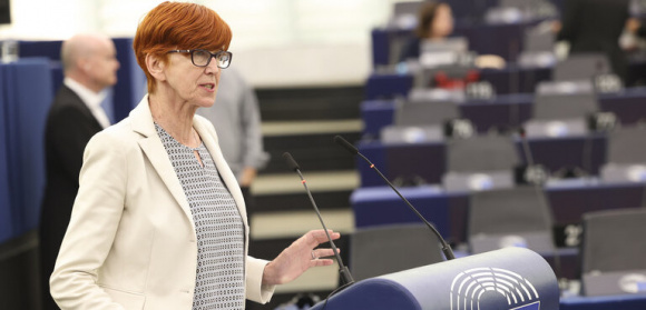 Elżbieta Rafalska o zmianie Konwencji o ochronie i zarządzaniu zasobami mintaja w centralnej części Morza Beringa