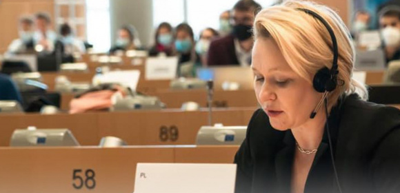 Andżelika Możdżanowska w dyskusji nad konkluzjami Eurogrupy