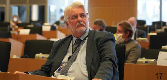 Witold Waszczykowski: Unia nie może czekać do końca wojny z postępami w procesie akcesyjnym Ukrainy do UE