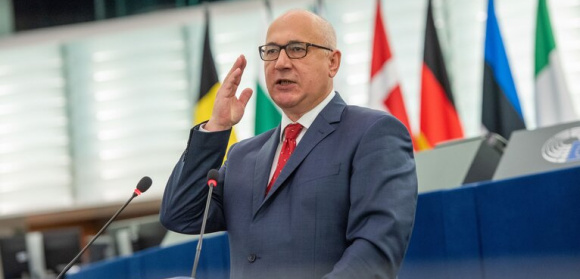 Joachim Brudziński: Serbia z Putinem do Unii nie wejdzie