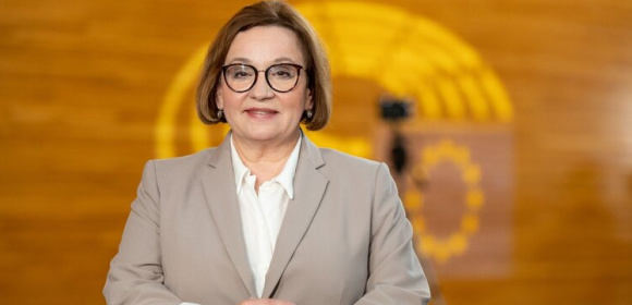 Anna Zalewska interweniuje ws. trudnej sytuacji sektora drobiarskiego 