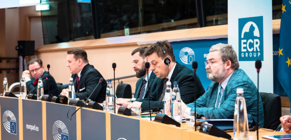 Europosłowie PiS: 