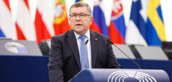 Zbigniew Kuźmiuk: Głębokie zróżnicowanie pomocy publicznej dla poszczególnych krajów członkowskich rujnuje zasady równej konkurencji