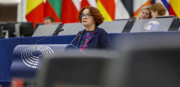 Elżbieta Kruk: Połóżmy kres cierpieniu milionów zwierząt w europejskich laboratoriach
