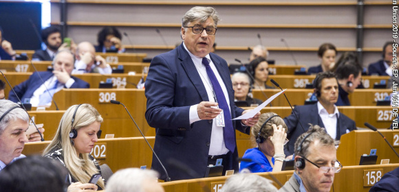 Złotowski pyta Komisję o antyatomowy lobbing Niemiec