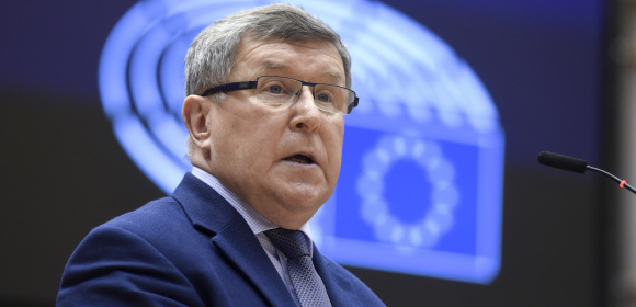 Zbigniew Kuźmiuk pyta o wypowiedź Donalda Tuska ws. odblokowania środków z KPO