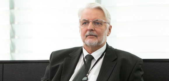 Witold Waszczykowski pyta KE o działania w zakresie ochrony krytycznej infrastruktury energetycznej przed atakami Rosji
