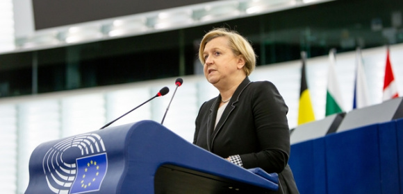 Anna Fotyga: 