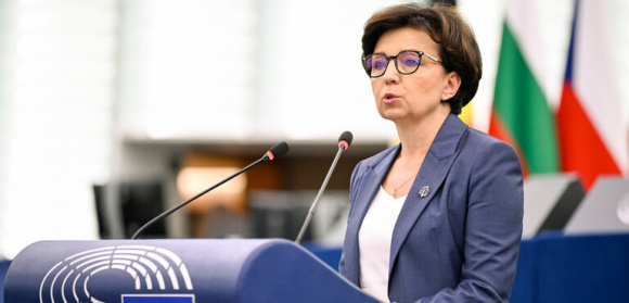Marlena Maląg: „Jesteśmy solidarni z branżą kolejowych przewozów towarowych