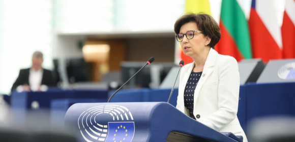 Marlena Maląg: „Mamy moralny obowiązek inicjować i wdrażać takie rozwiązania systemowe, które pozwolą stać na straży praw pracowniczych i wzmacniać konkurencyjność gospodarek państw Unii Europejskiej”