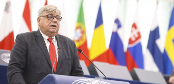 Kosma Złotowski: „Unia Europejska nie może finansować lobbystów wspierających zieloną agendę”