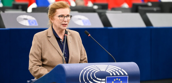 Małgorzata Gosiewska: 