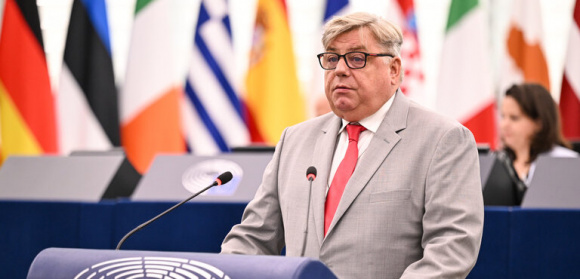 Kosma Złotowski: 