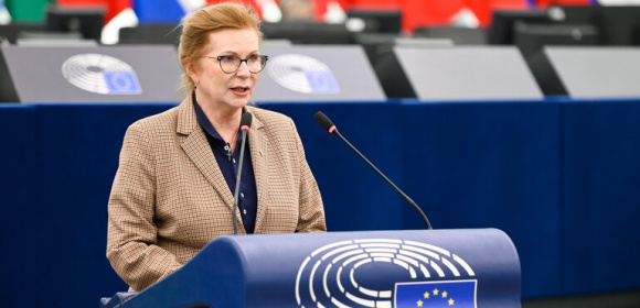 Małgorzata Gosiewska: 