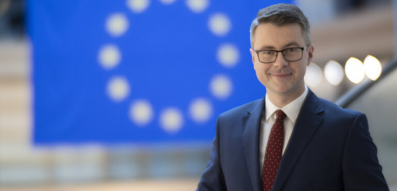 Piotr Müller: „Nasze firmy nie potrzebują kolejnej rundy pustych haseł — potrzebują pewności prawnej, uczciwej konkurencji i reformy strukturalnej”