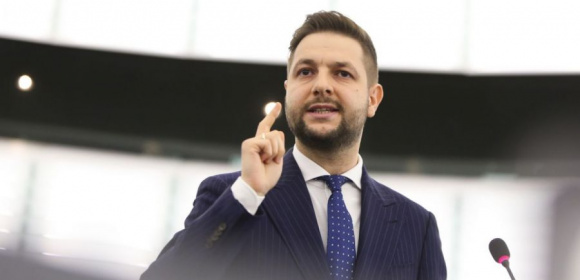 Patryk Jaki: “Europe needs a radical change and a return to Christian values”